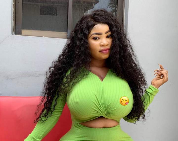 Roman Goddess Displays Unclad Bum On Instagram ( Photo)