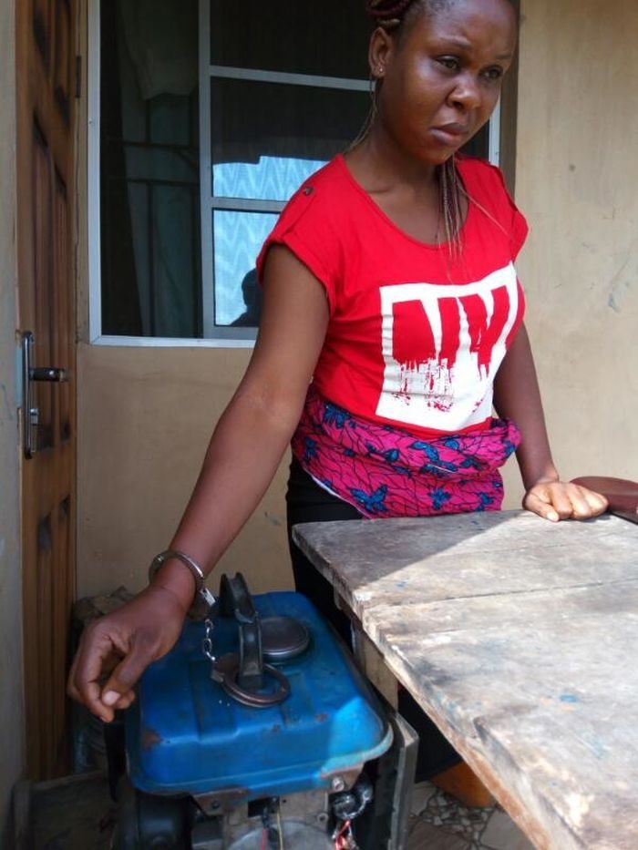 Na Wa Oh!! Man Chains Wife To Generator From Dusk To Dawn In Ogun (Photo)