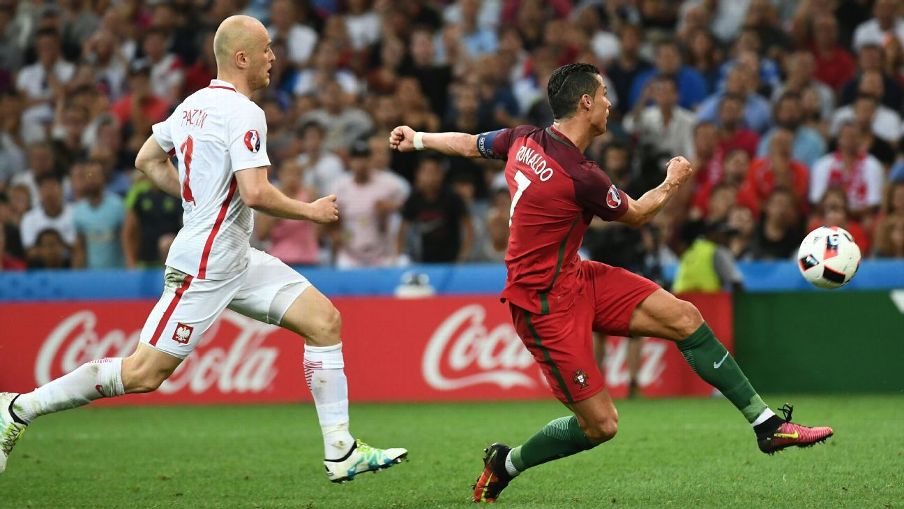 Euro 2016: Portugal edge out Poland on penalties to qualify for semi-final