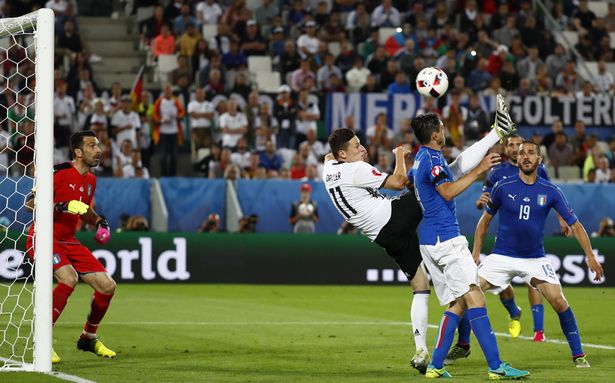 Euro 2016: Germany knock Italy out to qualify for semi-final