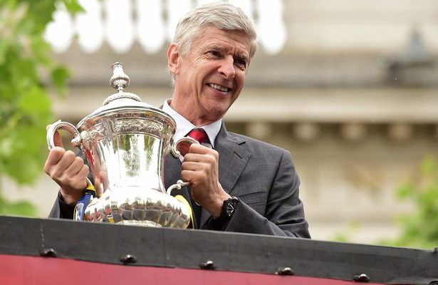Why I always give away my winners' medals - Wenger