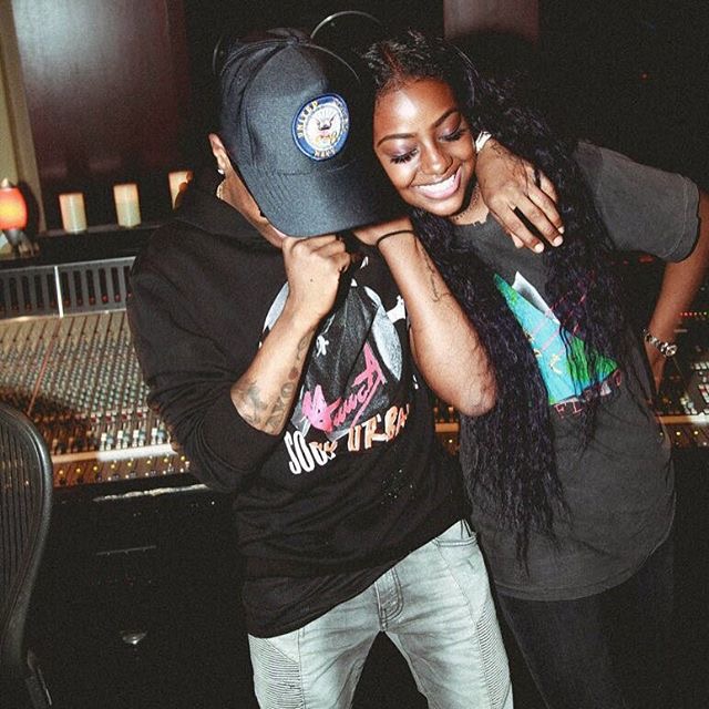 Wizkid Posted a Photo With Other Girls, His Girlfriend's Reply Will Shock You