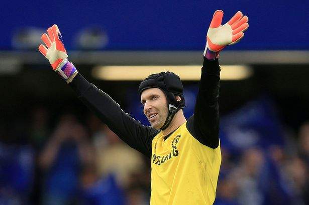 How De Gea reacted to Arsenal goalkeeper, Petr Cech's retirement