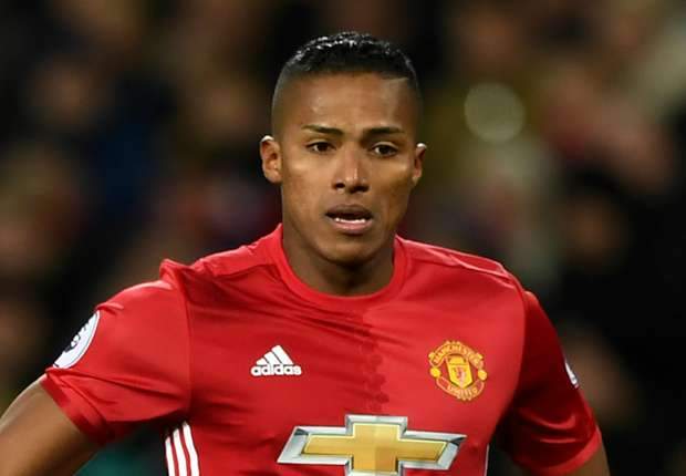 Man United takes final decision on signing Antonio Valencia's replacement