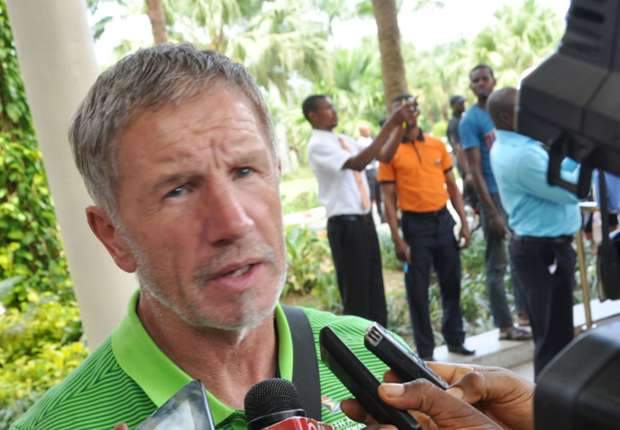 South Africa coach, Baxter reacts to $25,000 per goal promised to Super Eagles