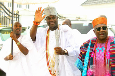 Ooni Of Ife Celebrates Yuletide With The Less Privileged Orphans & Physically Challenged Children (Photos)