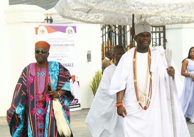 Ooni Of Ife Celebrates Yuletide With The Less Privileged Orphans & Physically Challenged Children (Photos)