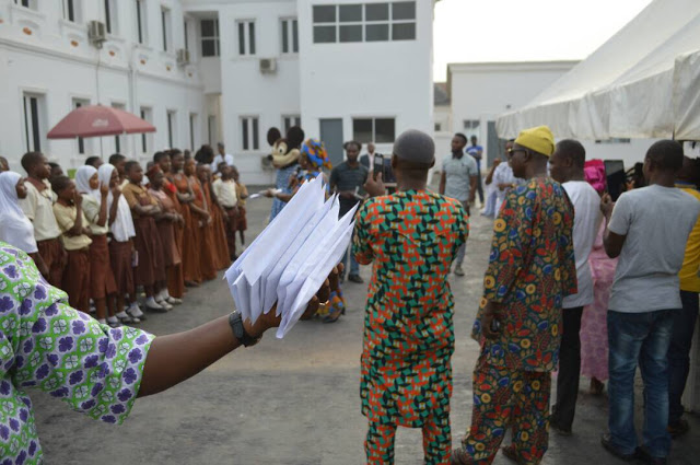 Ooni Of Ife Celebrates Yuletide With The Less Privileged Orphans & Physically Challenged Children (Photos)