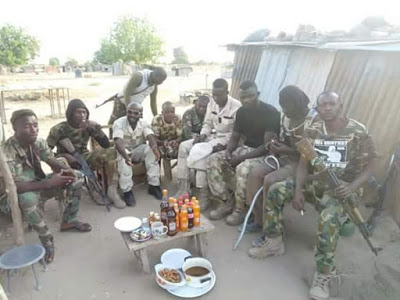 Nigerian soldier celebrates birthday for the 4th time at War-Front (Photos)