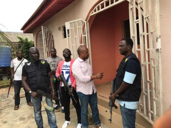 Evans Leads Police to Houses Where he Detained his Kidnapped Victims (Photos)