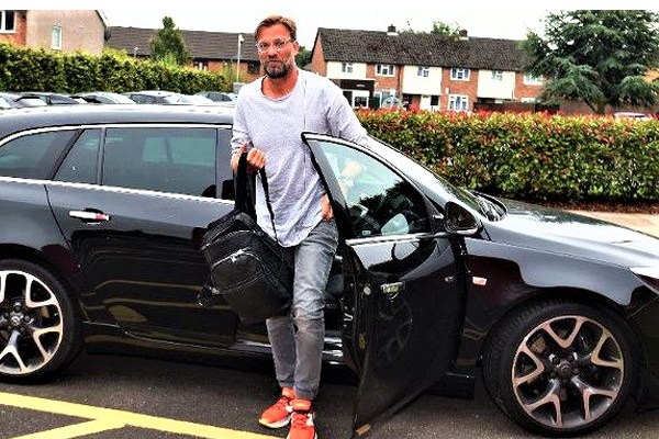 See Some Top Football Coaches And The Cars They Drive