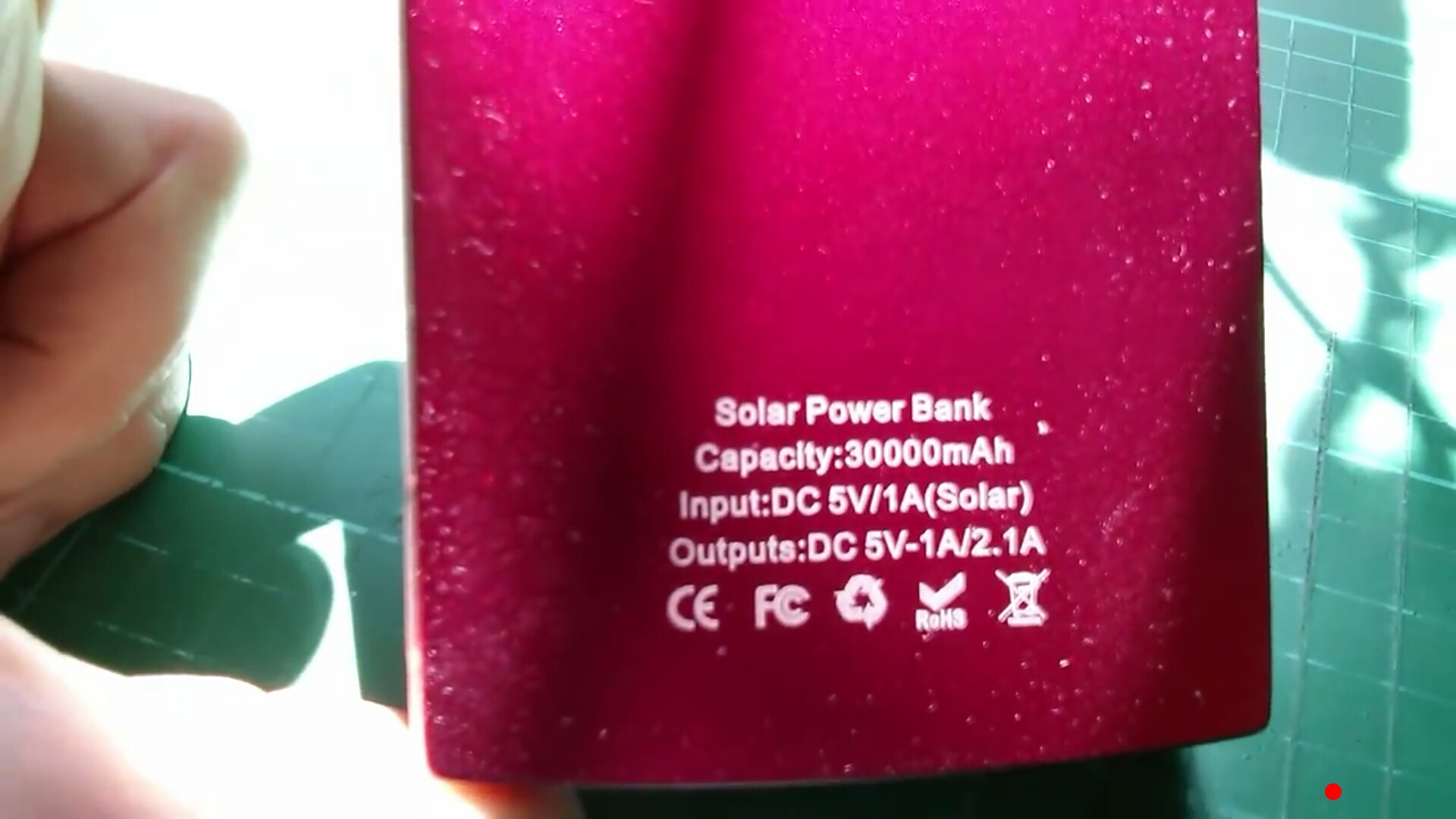 Please Read This Before You Buy A '30000mah Solar Power Bank'