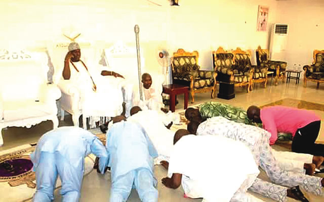 PDP leaders beg Ooni to forgive, help Omisore