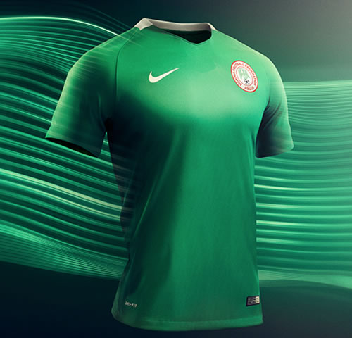 Photo: Nigeria Football Federation unveil new Nike jerseys for football team
