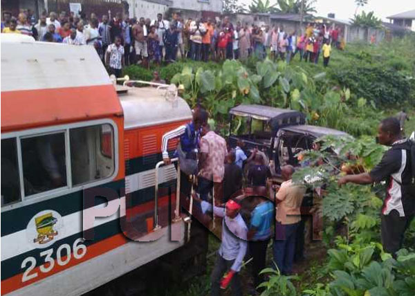 Train collides with Hilux van in Port Harcourt