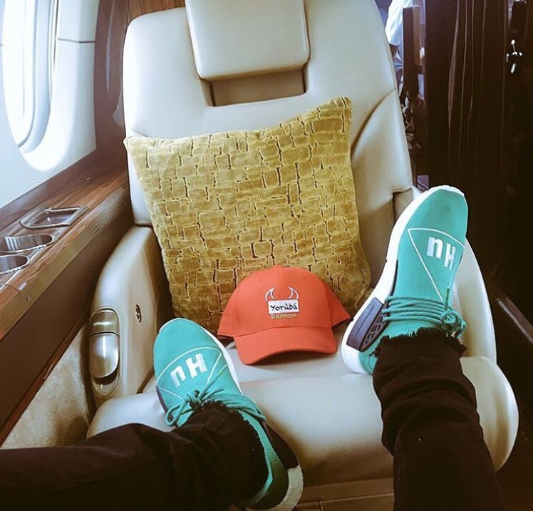 Wizkid Shares Photo Aboard Private Jet As He Flies In Style (Photos)