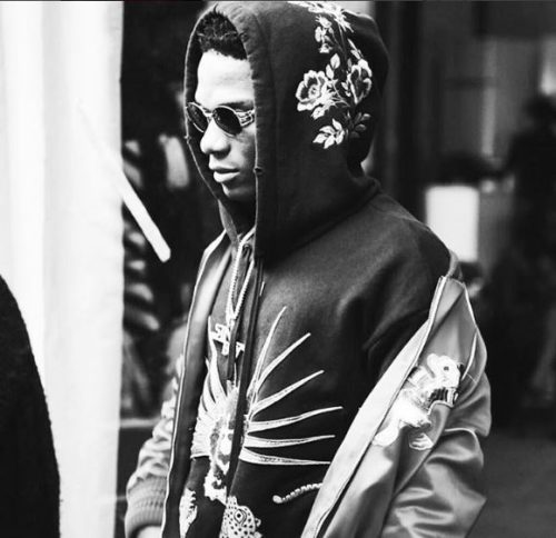 Wizkid Shows Off Swag On The Set Of Video Shoot As He Rocks N1m 'Gucci' Hoodie (Photo) 