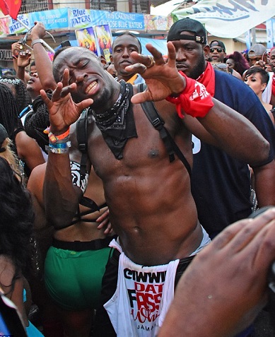 Photos: Usain Bolt wild and out at the Trinidad Carniva