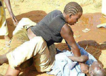 Chai! 35-year-old Woman Beats Full Grown Man to Pulp in Lagos.... and This Happens to Her