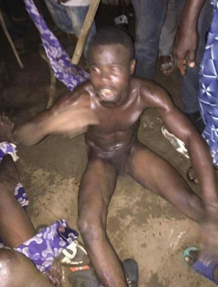 Men Who Allegedly Specialize in R*ping Girls in Ogun Treated to Jungle Justice (Photos)