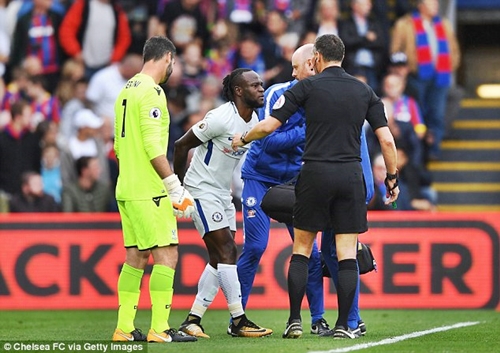'Angry' Chelsea Blame Nigeria for Victor Moses' Injury