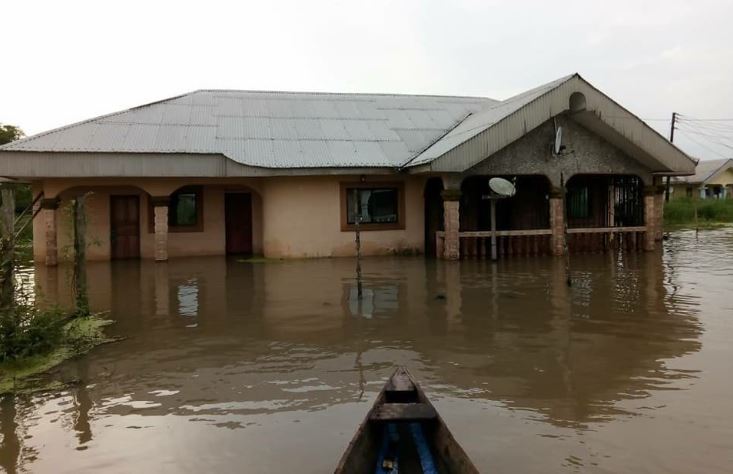 Flood Submerges 21 Delta Communities (Photos)