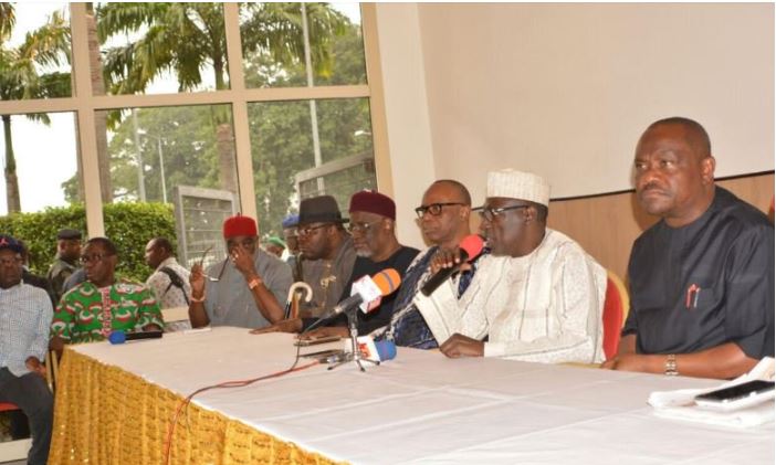 What Makarfi Told PDP Chairmanship Aspirants in Closed-door Meeting