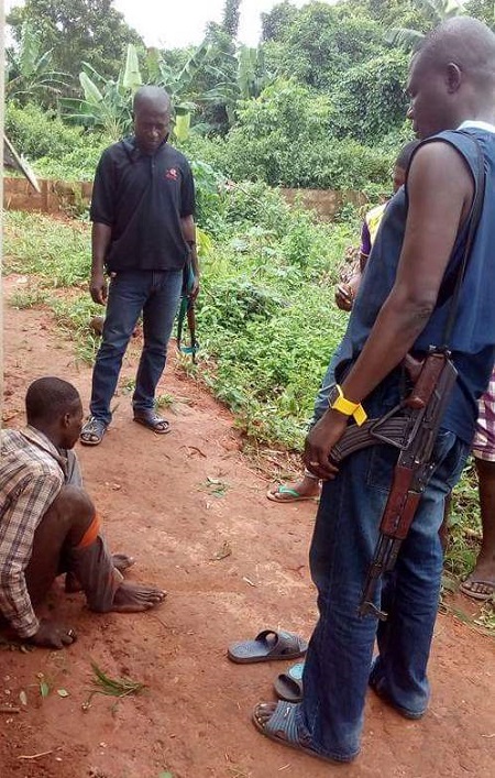 Busted: Man Caught Red-handed Trying to Break Into a Home in Lagos (Photos)