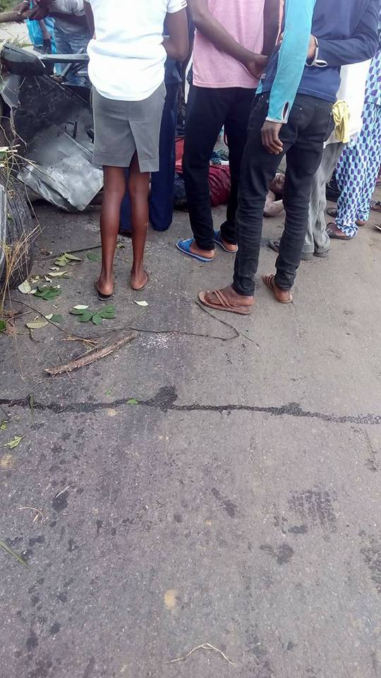 Drunk Truck Driver Crushes Four People to Death After Tanker Fell on a Car in Delta State (Photos)