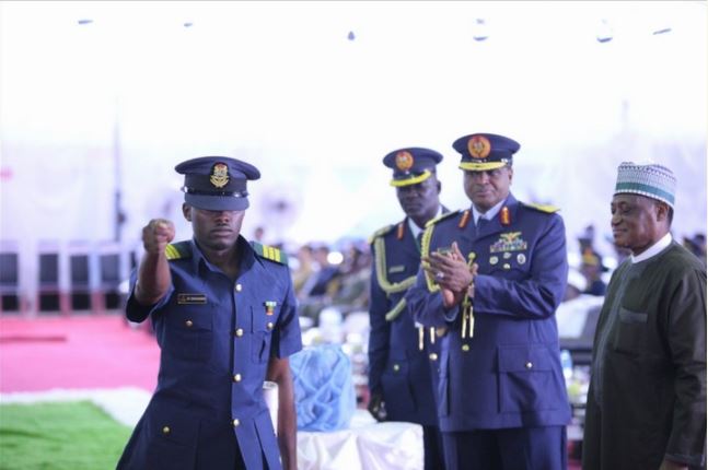See the Lady Who Graduated as Best Flying Student From the Nigeria Air Force (Photos)