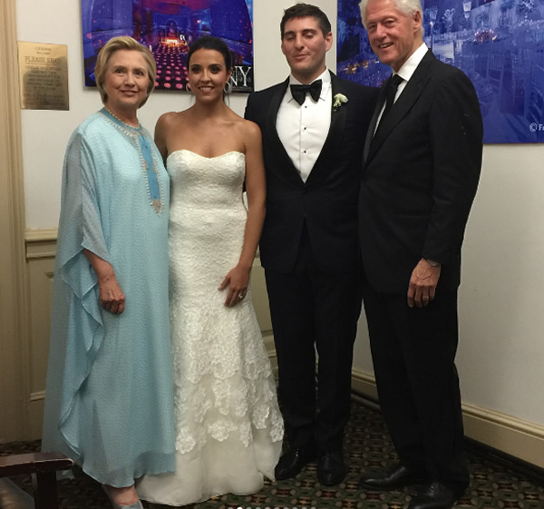 Too Sweet! Hillary Clinton Rocks African Agbada to a Wedding in America (Photos)
