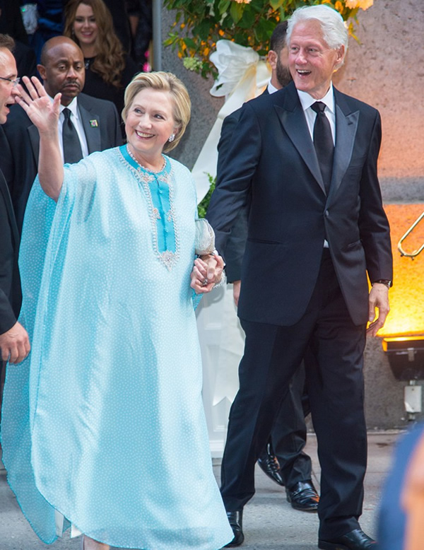 Too Sweet! Hillary Clinton Rocks African Agbada to a Wedding in America (Photos)