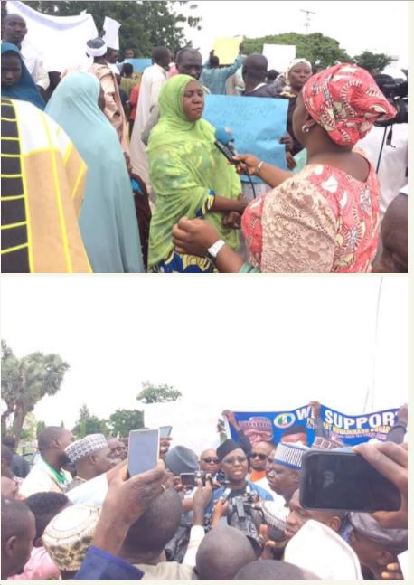 We Support Buhari to Stay in Office, Not to Step Down - Kaduna Youths Protest for Buhari (Photos)