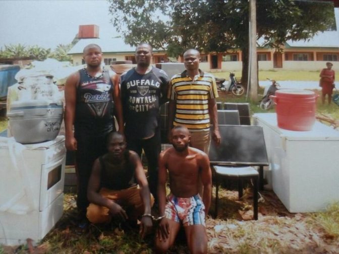 Dare Devil Armed Robbers Invade Mansion in Imo State and Loot Properties Without Mercy (Photos)