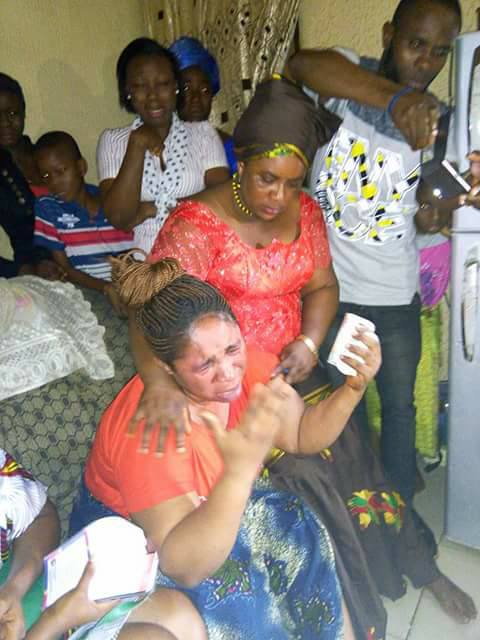 Mother of Boy Who Was Killed in Owerri Bursts Into Tears as PDP Members Visit (Photos)