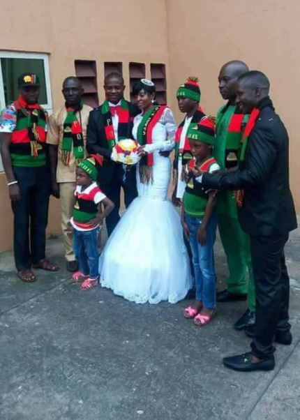 Couple Wear IPOB Attire at Their Wedding in Owerri (Photos)