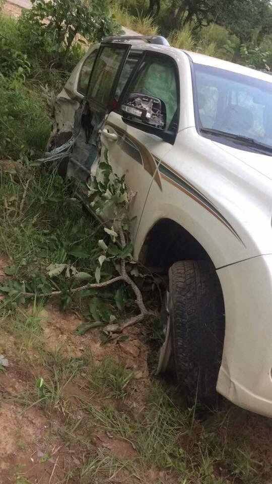 Governor Fayose's Brother Escapes Death in Ghastly Motor Accident Along Abuja Road (Photos)