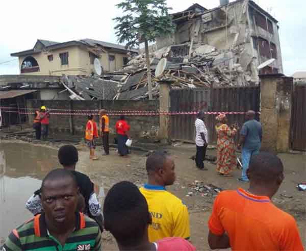 Panic as Three-storey Building Collapses in Lagos State (See Photos)
