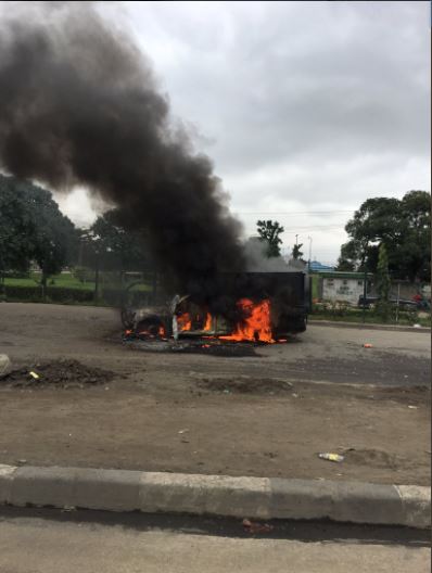 Horror: Bullion Van Suddenly Bursts Into Flames in Broad Daylight on Lagos Road (Photos)