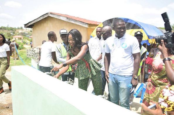 #BBNaija: Debie Rise Commissions New Bore Hole in Kogi State (Photos)