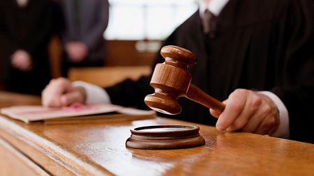 Drama as 19-year-old Girl Sues Entire School, Demands Several Millions...Checkout Her Reason Drama as 19-year-old Girl Sues Entire School, Demands Several Millions...Checkout Her Reason