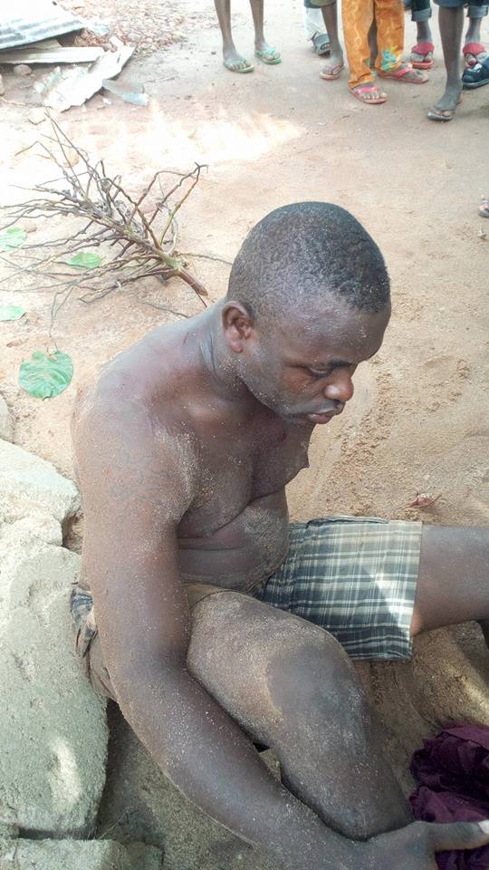 Photos: ABSU Graduate Caught R*ping Teenage Girl in Abia State