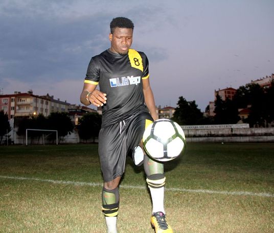Huh?! Ghanaian Football Player Signs For Turkish Club For 4.53 Litres Of Olive Oil