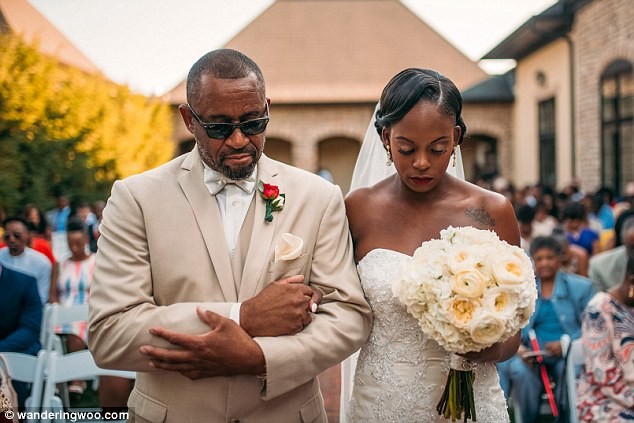 6 year old boy warms hearts after crying uncontrollably as his mother walks down the aisle. (Photos)