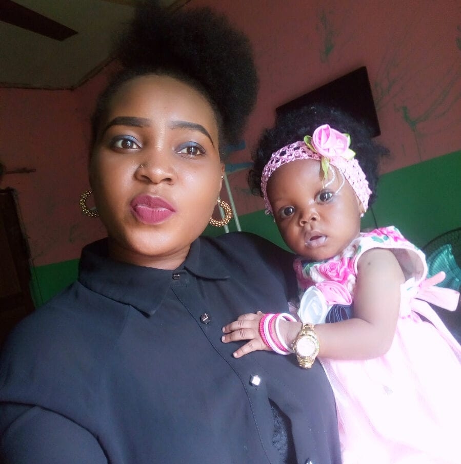 Nigerian lady says Comedian, Klint Da Drunk is the father of her eight months old baby; shares proof.