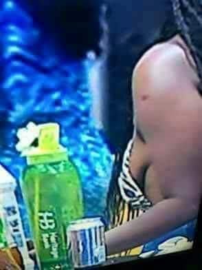 Non-fans shares photos of CeeC's side bosoms