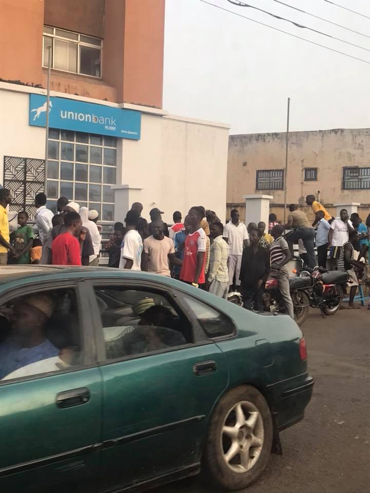 BREAKING: Many killed as armed robbers attack 5 banks in Offa Kwara State