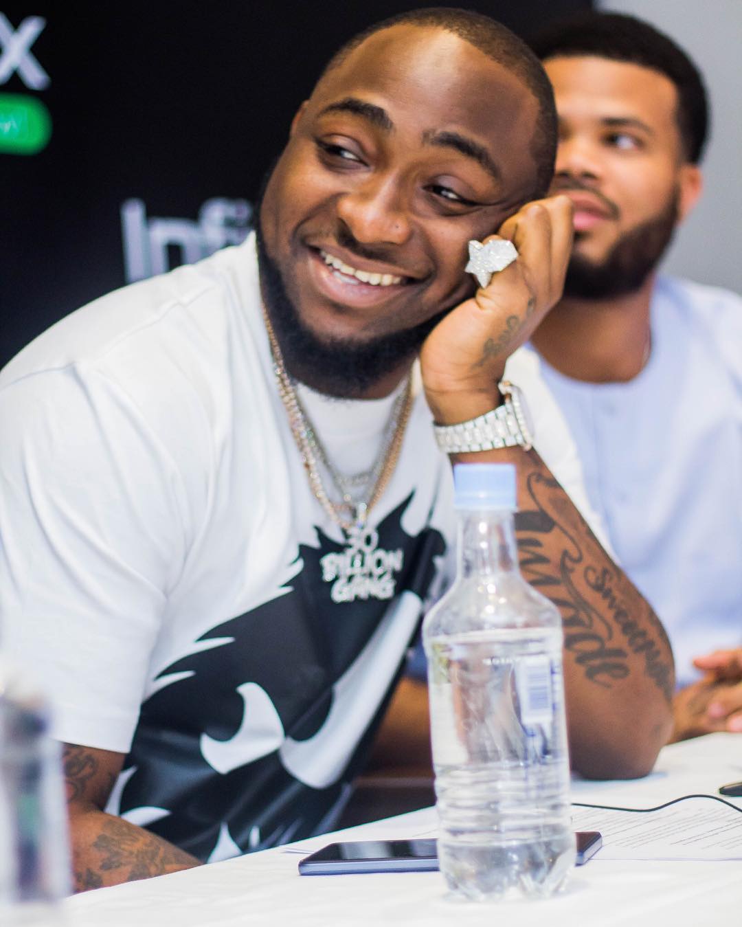 Davido looking fly in new photos