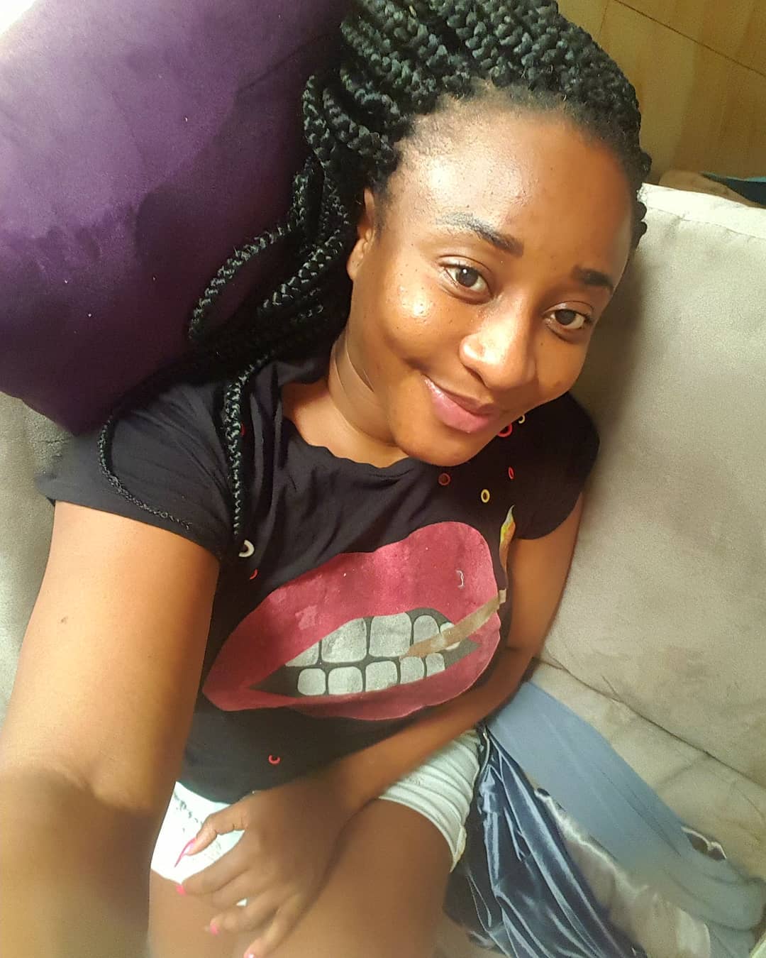 Actress, Ini Edo flaunts her 'Make-up' free face. (Photo)