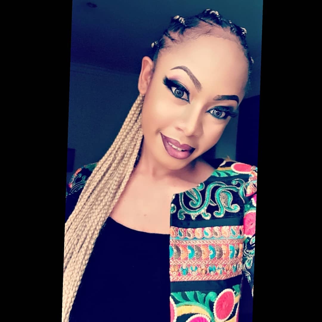 'Madam go back to school and work on your English'- Fans slam Nina after she shared video of herself with heavy make up.